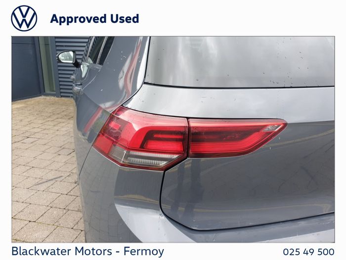 Volkswagen Golf 2021