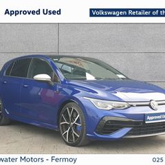 Volkswagen Golf 2023
