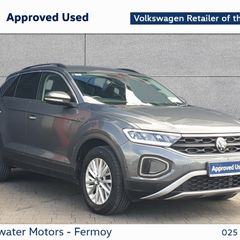 Volkswagen T-Roc 2023