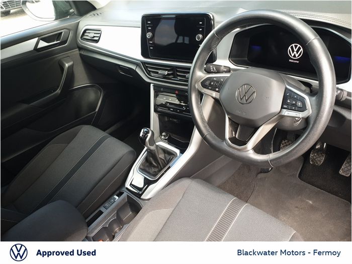 Volkswagen T-Roc 2023