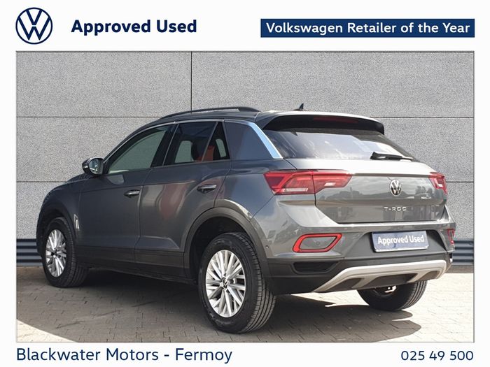 Volkswagen T-Roc 2023