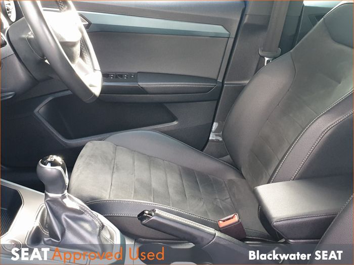 SEAT Arona 2023