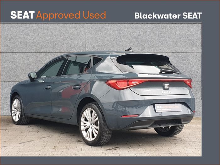 SEAT Leon 2025