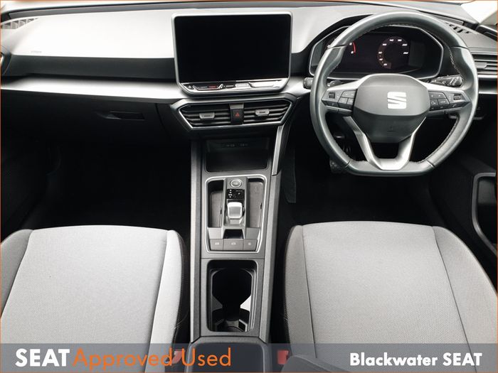 SEAT Leon 2025