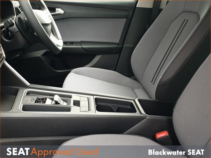 SEAT Leon 2025