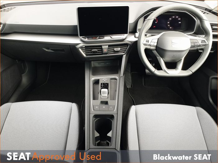 SEAT Leon 2025