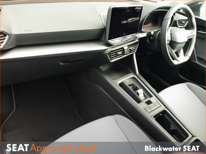 SEAT Leon 2025