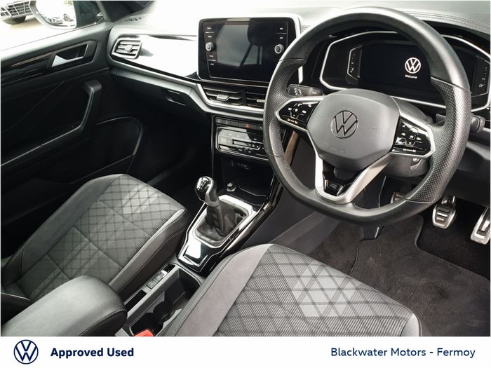 Volkswagen T-Roc 2023