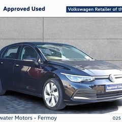 Volkswagen Golf 2023