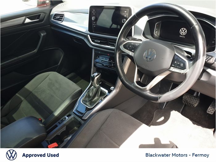 Volkswagen T-Roc 2023