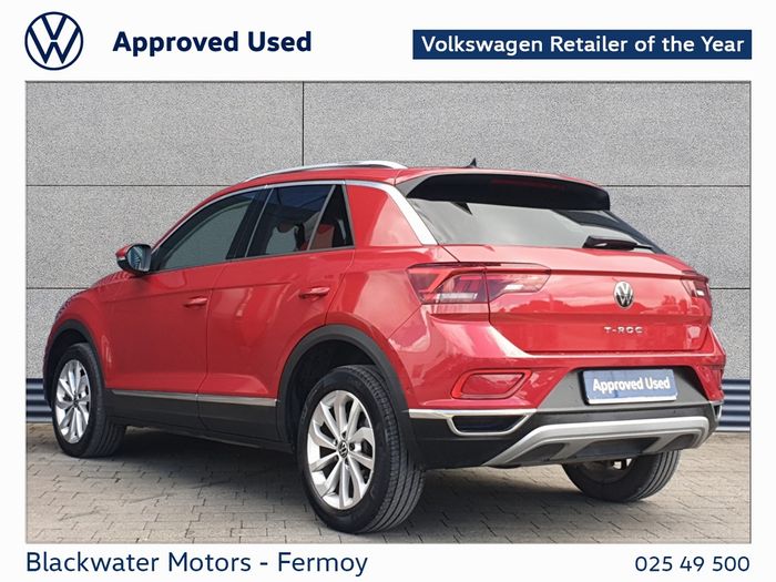 Volkswagen T-Roc 2023