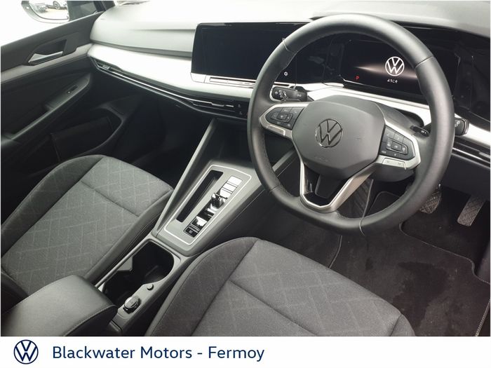Volkswagen Golf 2023