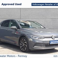 Volkswagen Golf 2023