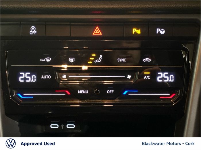 Volkswagen T-Roc 2023
