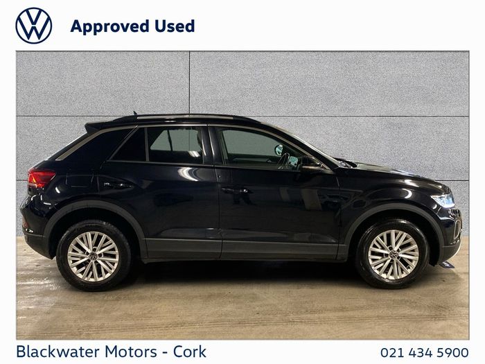 Volkswagen T-Roc 2023