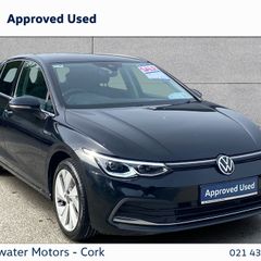 Volkswagen Golf 2021