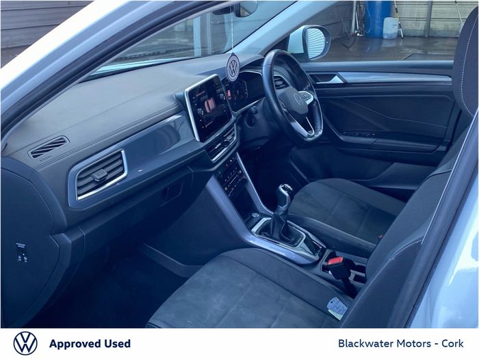 Volkswagen T-Roc 2023