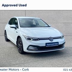 Volkswagen Golf 2024