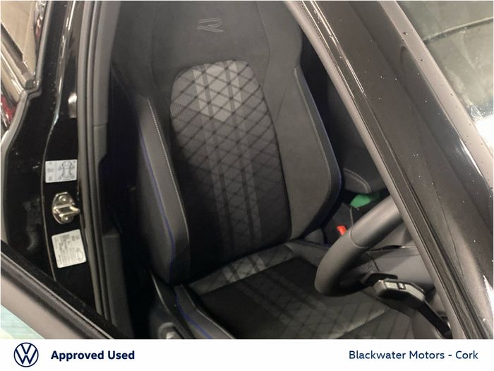 Volkswagen Golf 2026