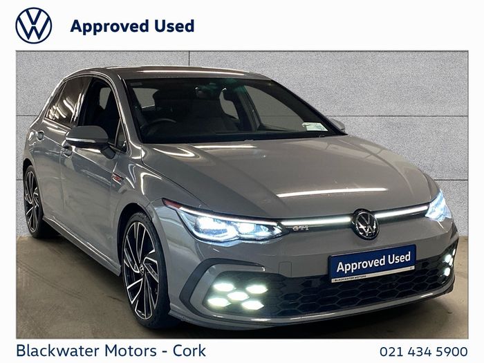 Volkswagen Golf 2021
