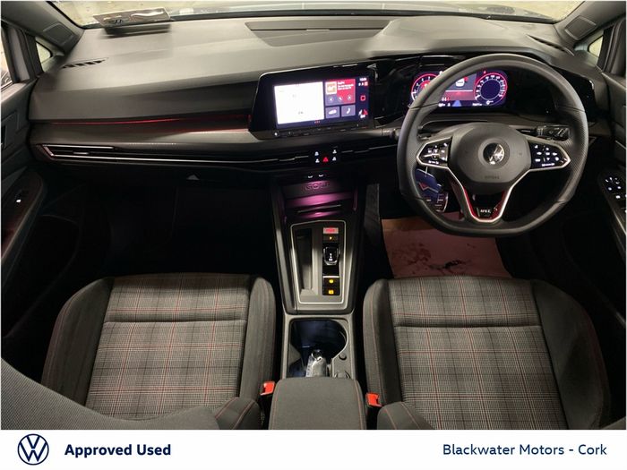 Volkswagen Golf 2021