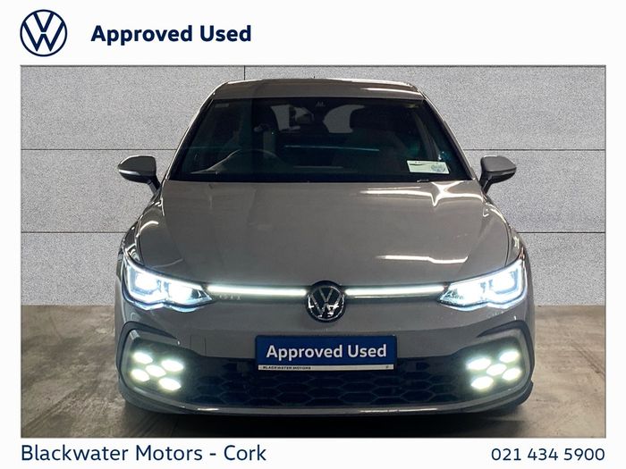 Volkswagen Golf 2021