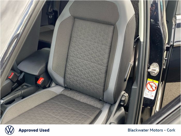 Volkswagen T-Cross 2024