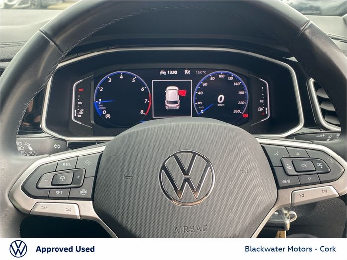 Volkswagen T-Roc 2024