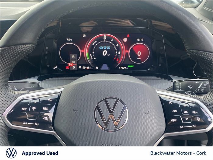 Volkswagen Golf 2023