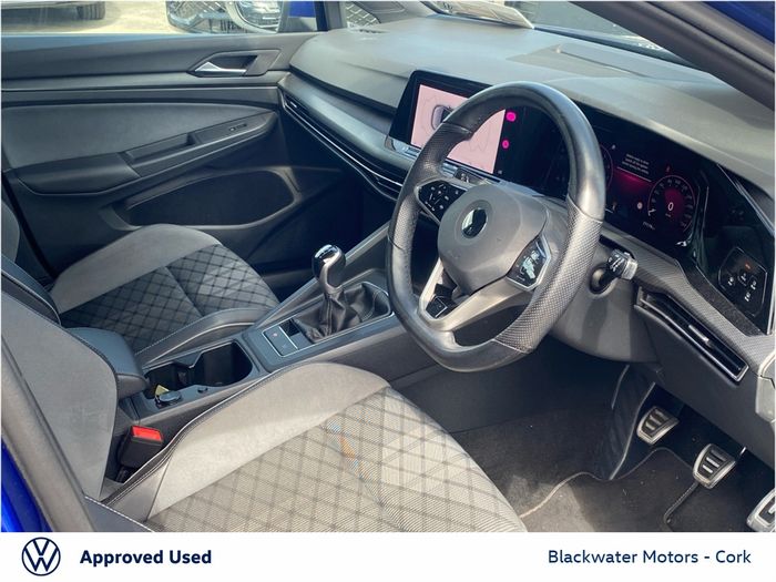 Volkswagen Golf 2021