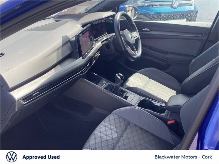 Volkswagen Golf 2021
