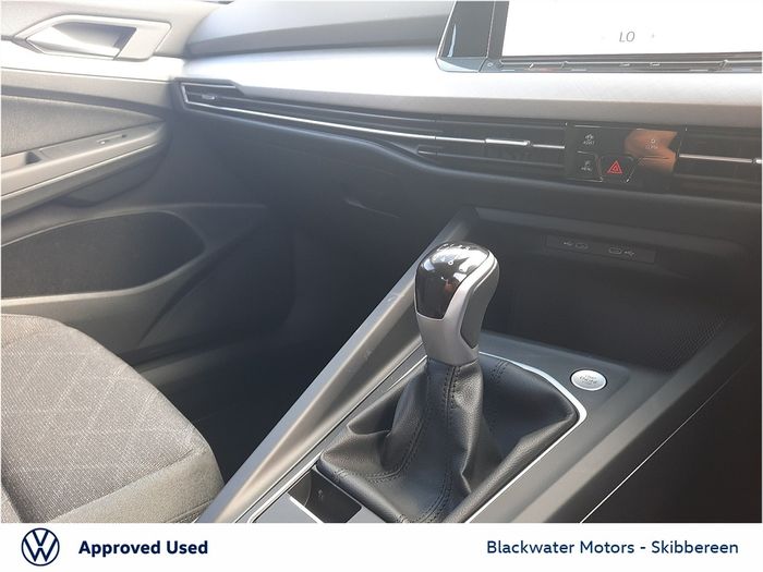 Volkswagen Golf 2023