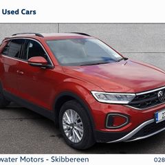Volkswagen T-Roc 2023