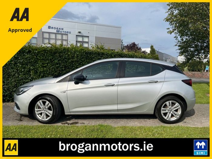 Vauxhall Astra 2021