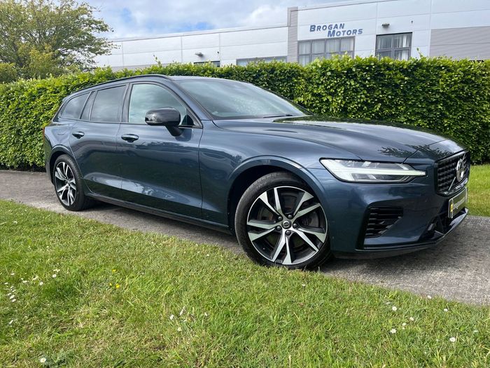 Volvo V60 2022