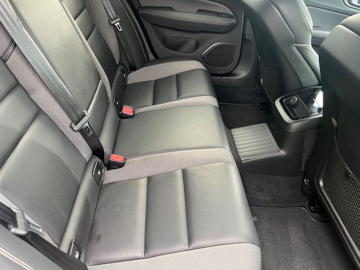 Volvo V60 2022
