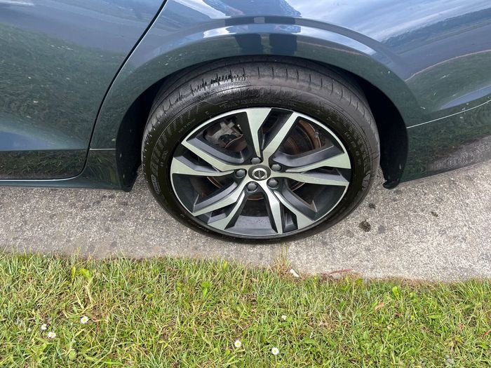 Volvo V60 2022