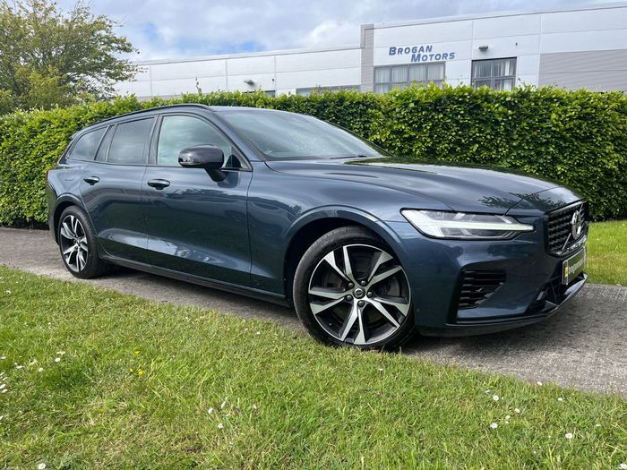 Volvo V60 2022