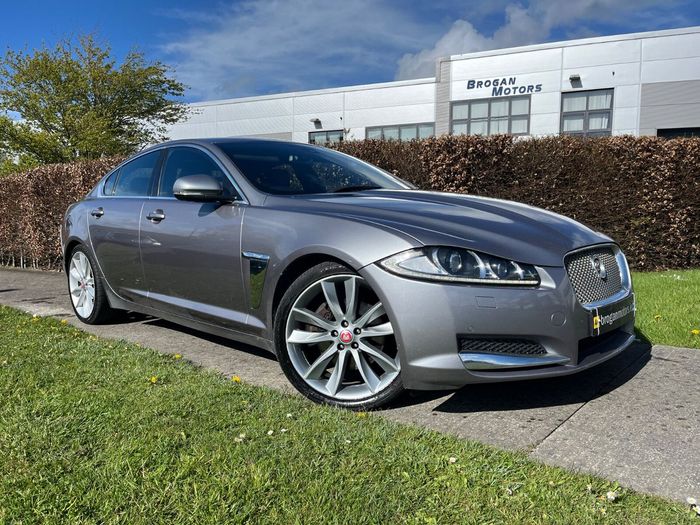 Jaguar XF 2015