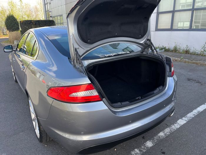 Jaguar XF 2015