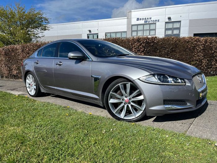 Jaguar XF 2015