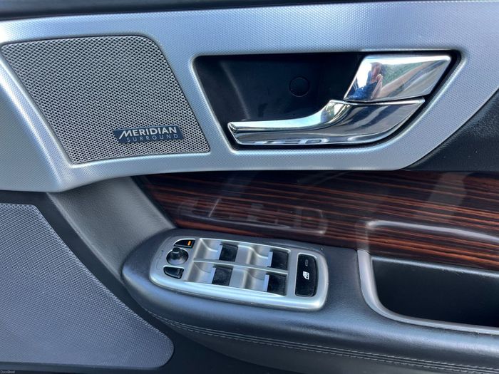 Jaguar XF 2015