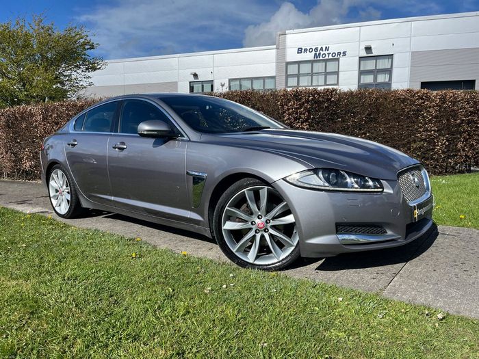 Jaguar XF 2015