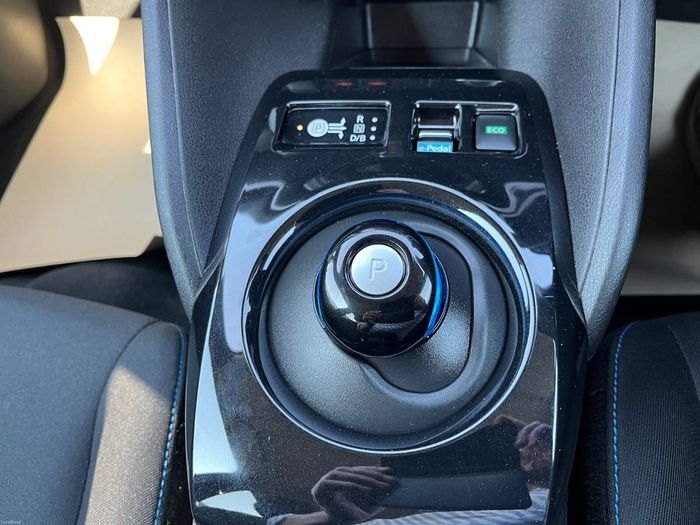 Nissan Leaf 2024