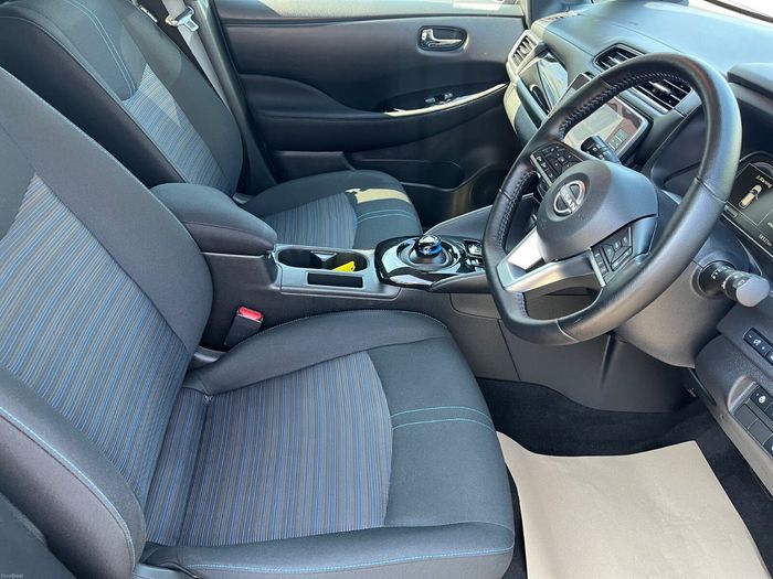 Nissan Leaf 2024