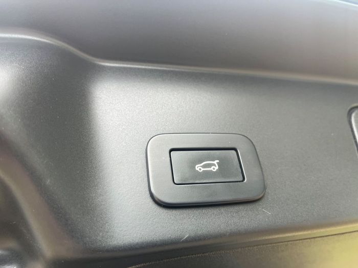 Land Rover Range Rover Evoque 2023