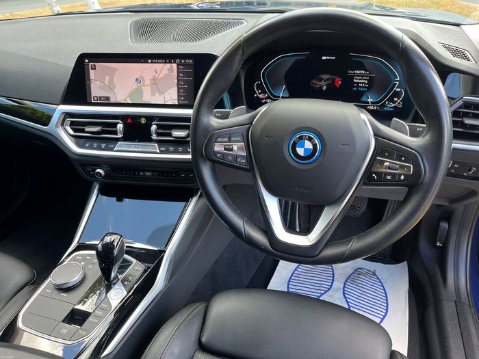 BMW 3 Series 2022