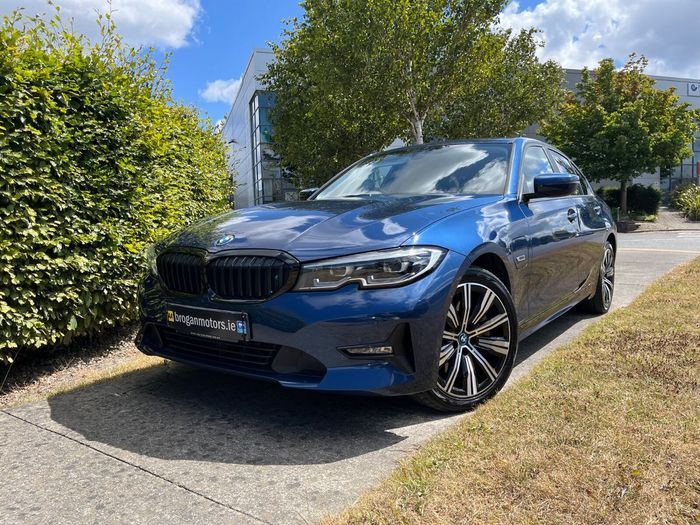 BMW 3 Series 2022