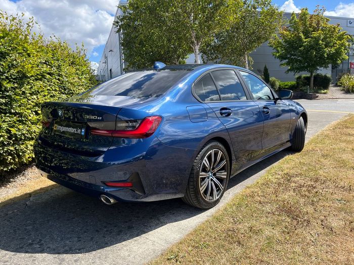 BMW 3 Series 2022