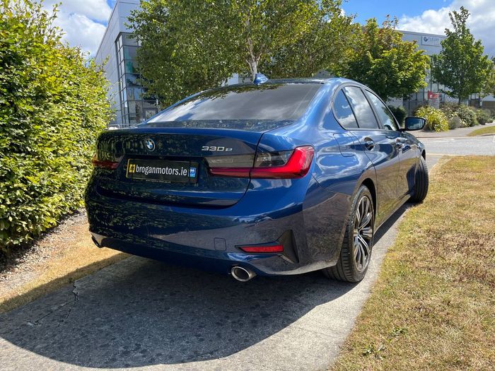 BMW 3 Series 2022